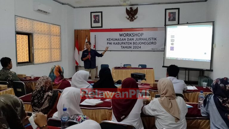 PMI Bojonegoro Latih Relawan Jurnalisme Kepalangmerahan