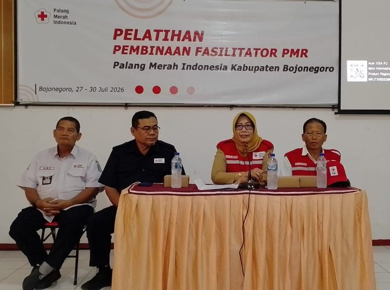 Ketua PMI Kabupaten Bojonegoro Buka Pelatihan Pembinaan Fasilitator PMR Tahun 2026